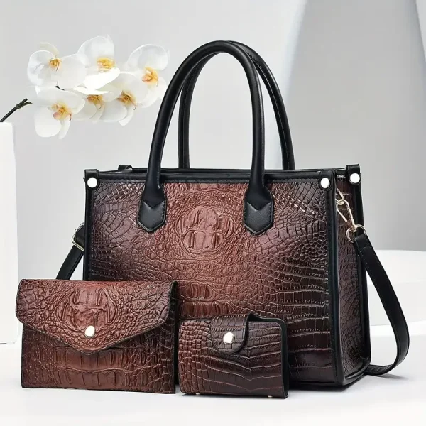 Estuche Cuadrado con Patrón de Cocodrilo - Image 3